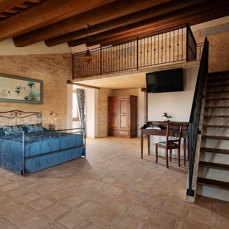 Palazzo La Torre Hotel Moresco Kültér fotó
